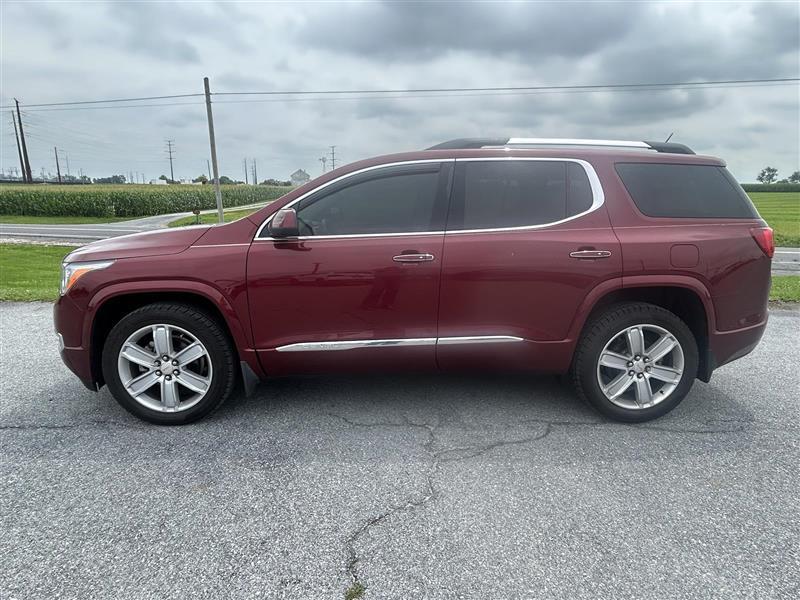 GMC Acadia Denali 2017