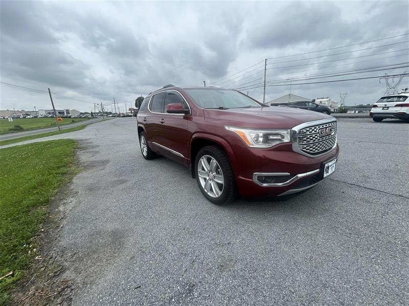 GMC Acadia Denali 2017