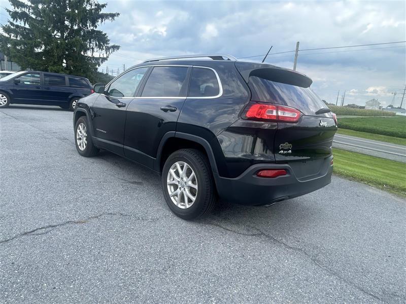 Jeep Cherokee Latitude 4WD 2015