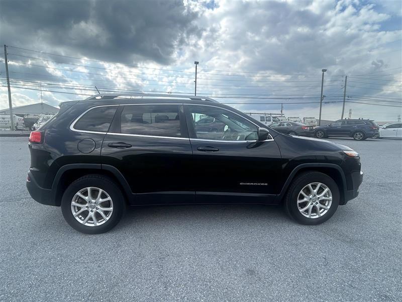 Jeep Cherokee Latitude 4WD 2015