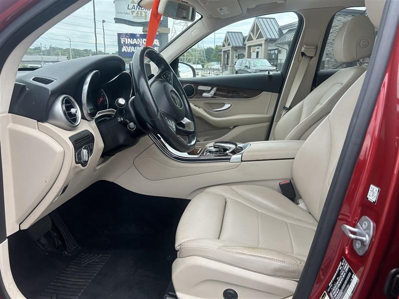 Mercedes-Benz GLC-Class GLC300 4MATIC 2018
