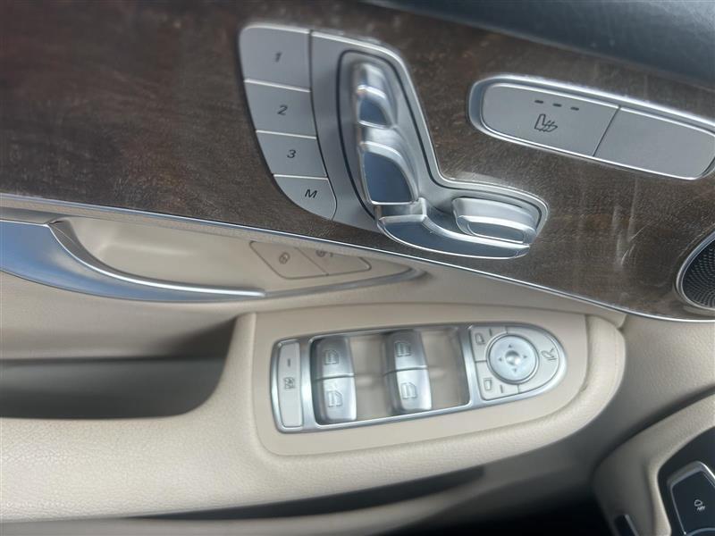 Mercedes-Benz GLC-Class GLC300 4MATIC 2018