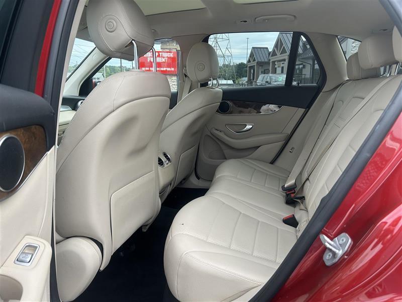 Mercedes-Benz GLC-Class GLC300 4MATIC 2018