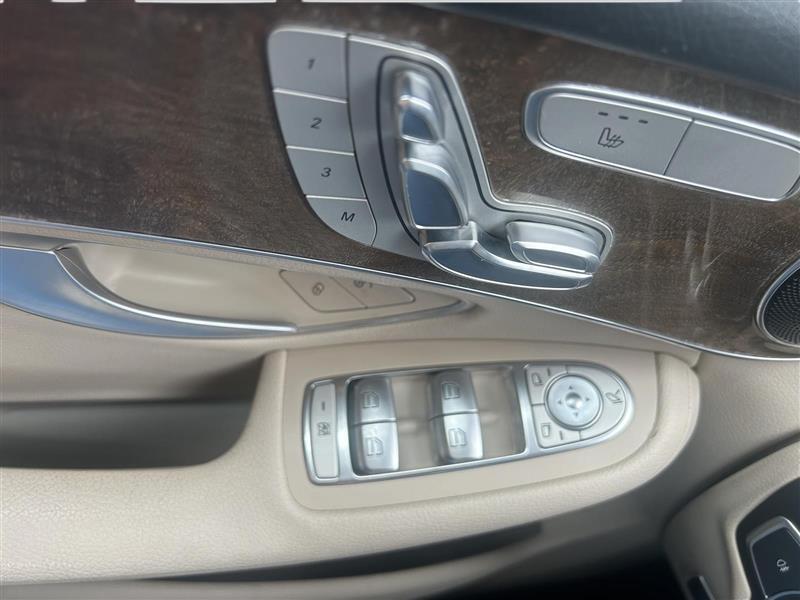 Mercedes-Benz GLC-Class GLC300 4MATIC 2018