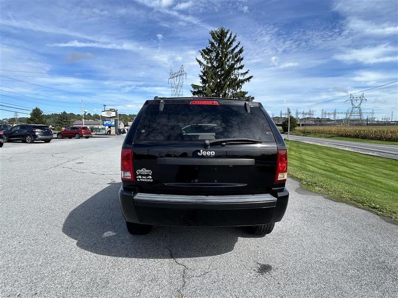 Jeep Grand Cherokee Laredo 4WD 2008