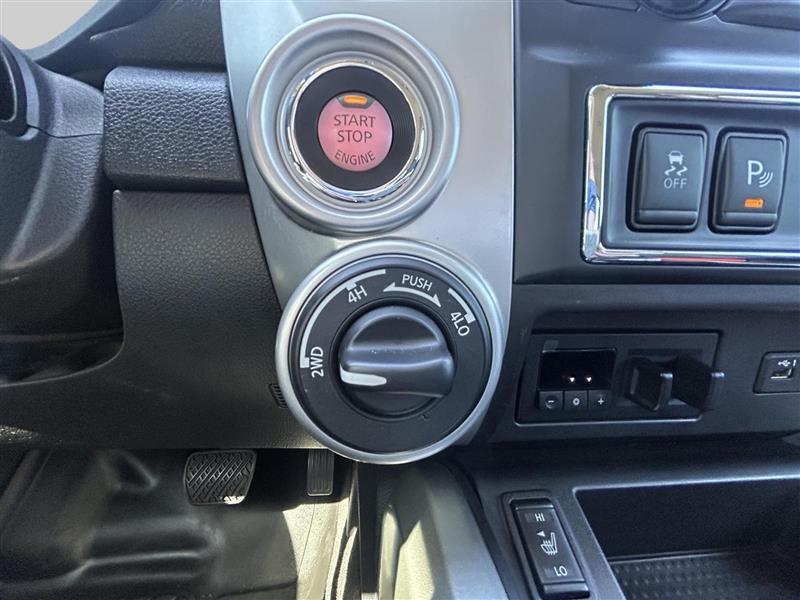 Nissan Titan PRO-4X Crew Cab 4WD 2019