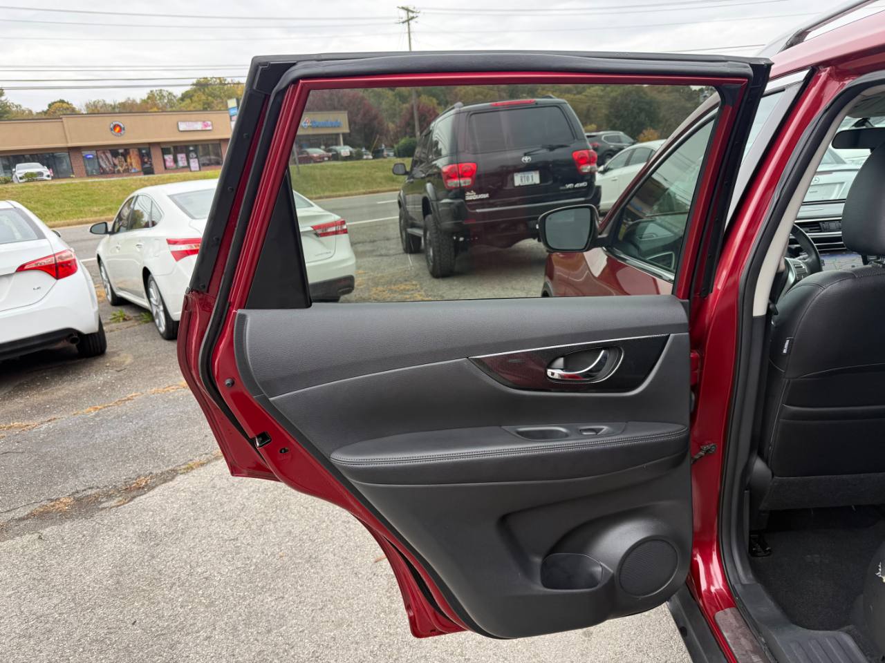 Nissan Rogue FWD 4dr SL 2016 Nissan Rogue FWD 4dr SL 2016