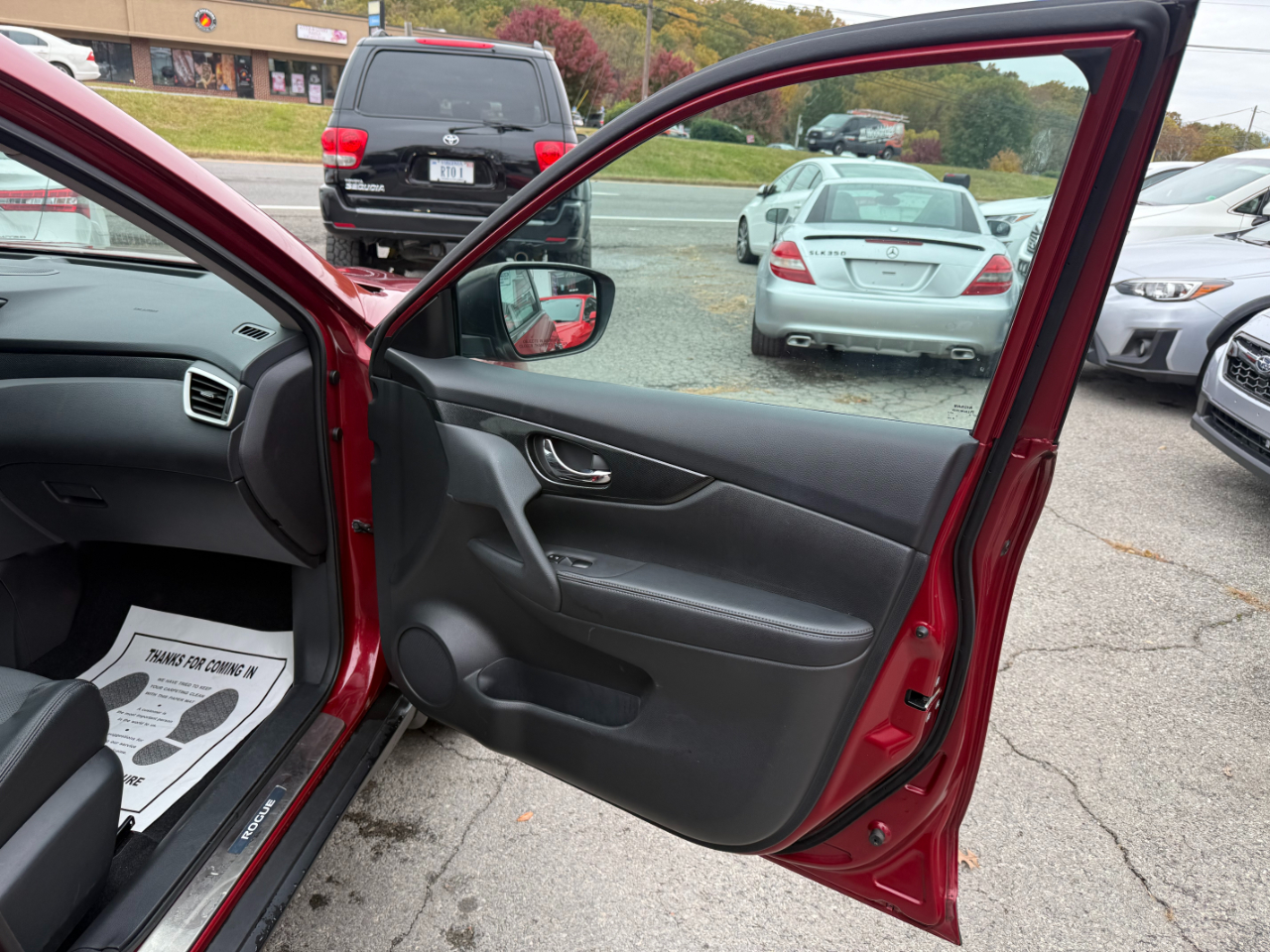 Nissan Rogue FWD 4dr SL 2016 Nissan Rogue FWD 4dr SL 2016