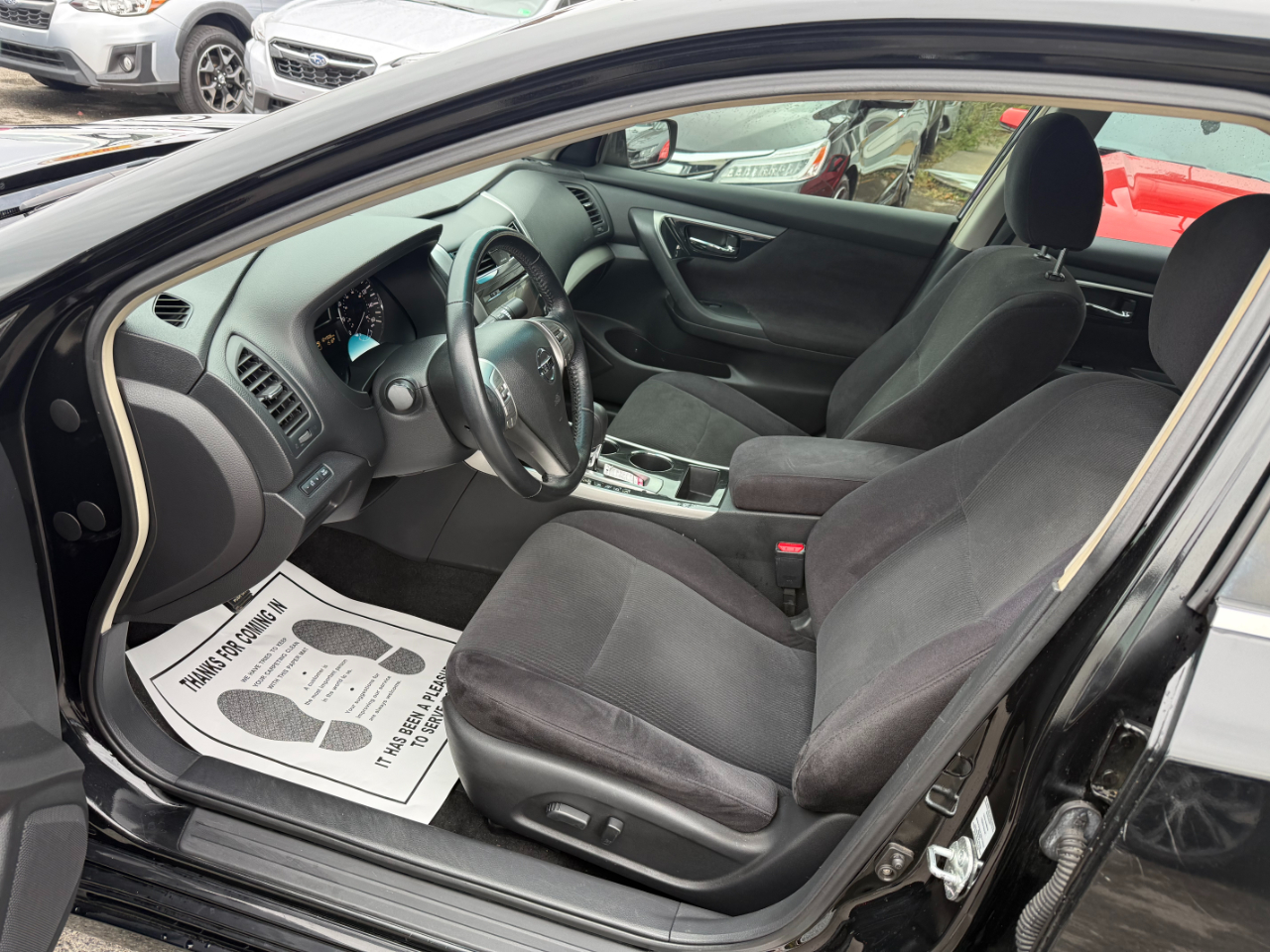 Nissan Altima 4dr Sdn I4 2.5 SV 2013 Nissan Altima 4dr Sdn I4 2.5 SV 2013