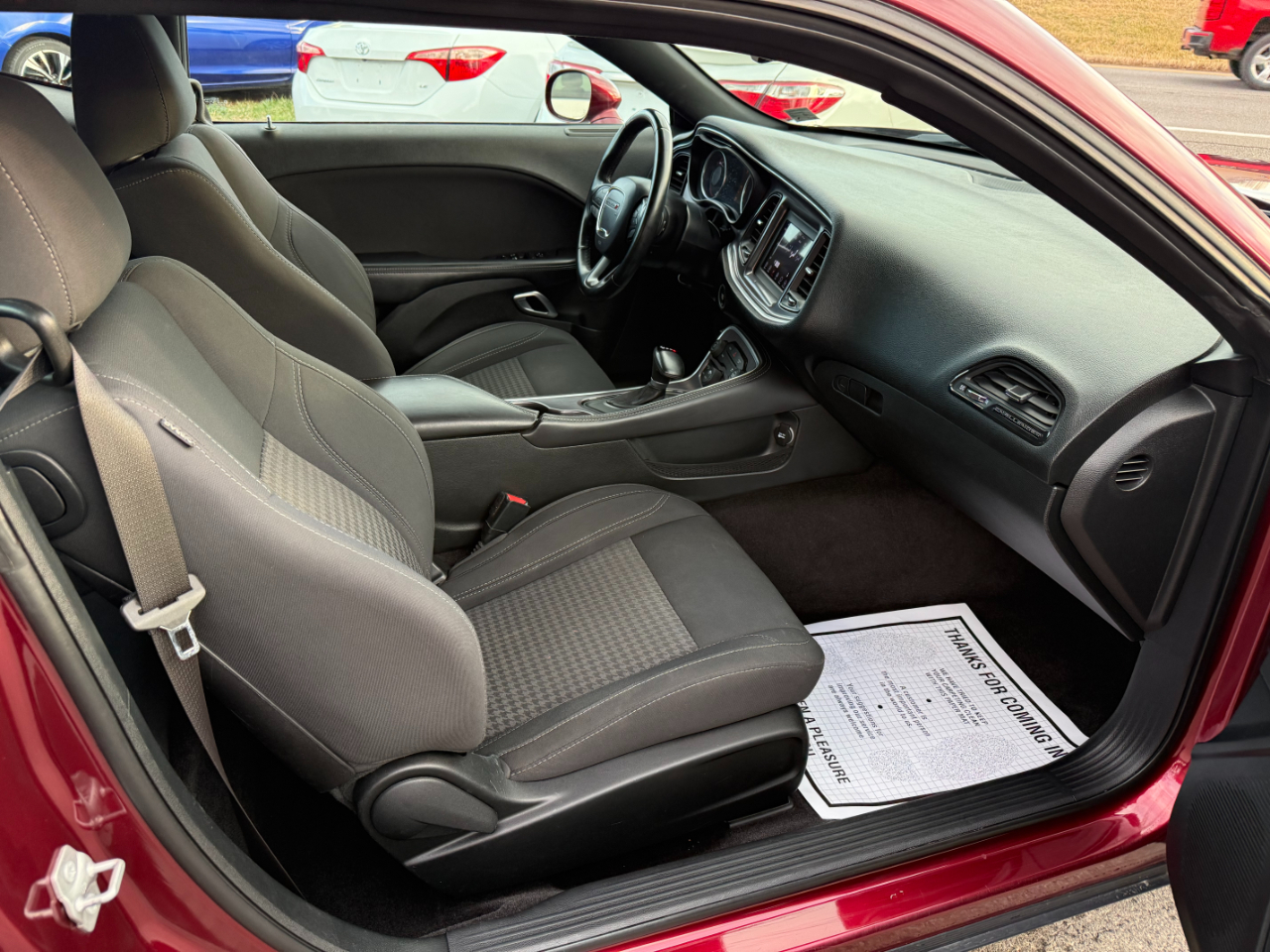 Dodge Challenger SXT RWD 2018