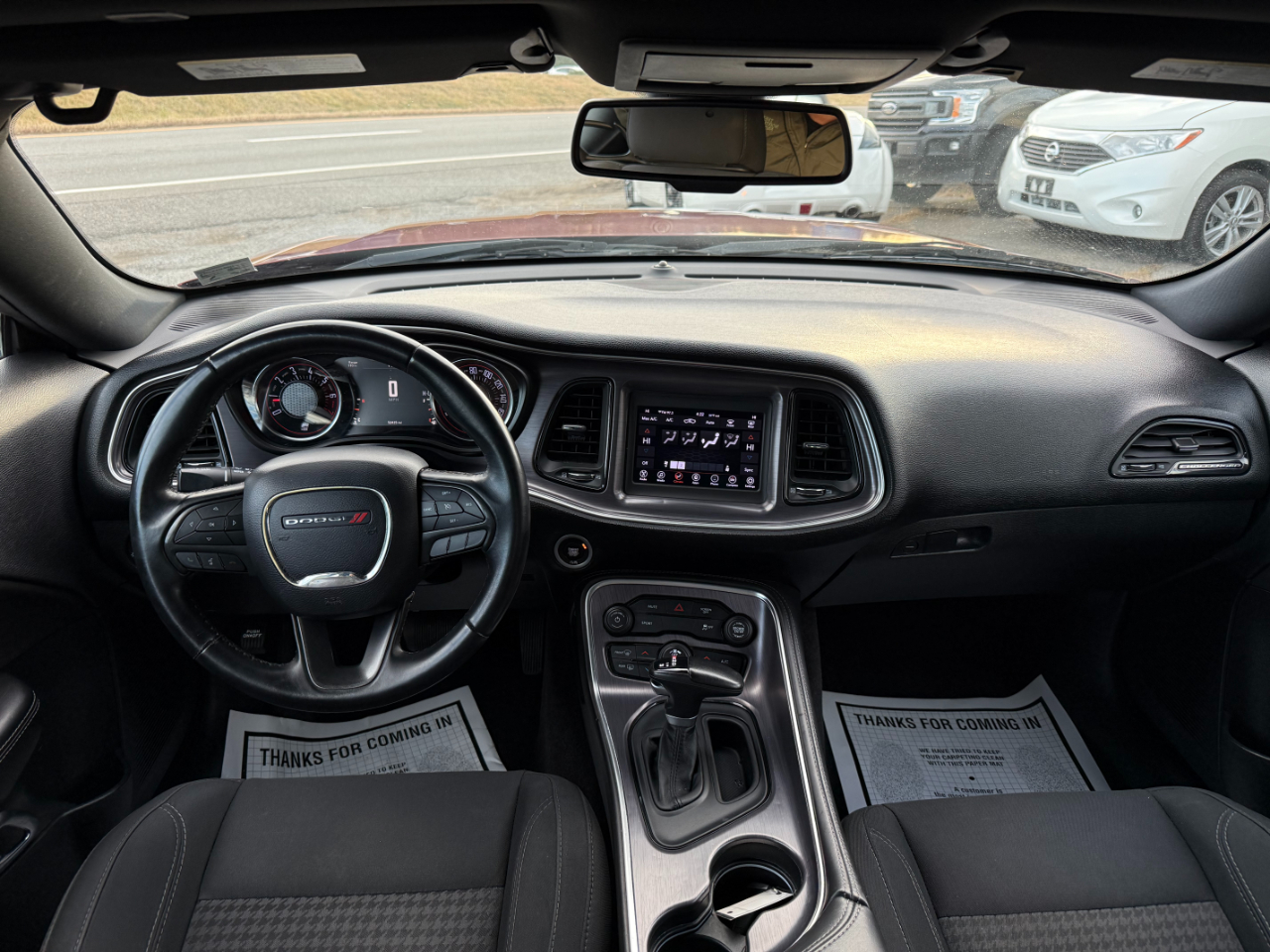 Dodge Challenger SXT RWD 2018