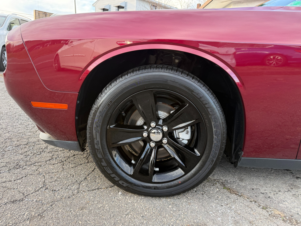 Dodge Challenger SXT RWD 2018