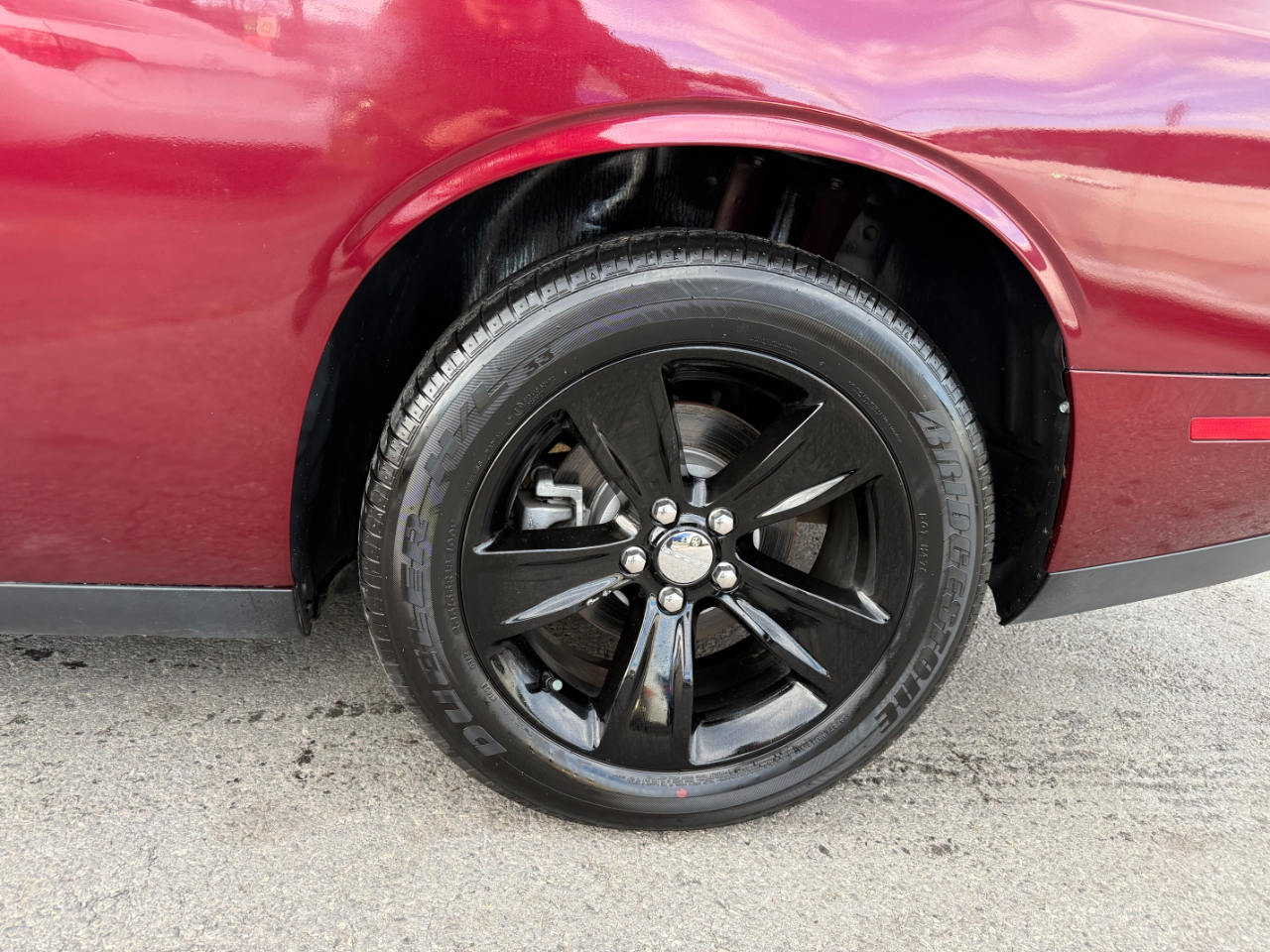 Dodge Challenger SXT RWD 2018