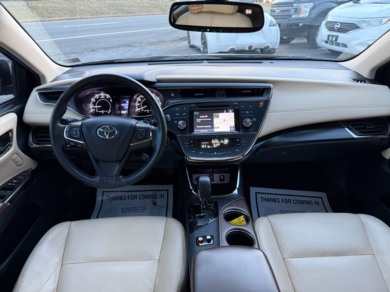 Toyota Avalon 4dr Sdn XLE Premium (Natl) 2016