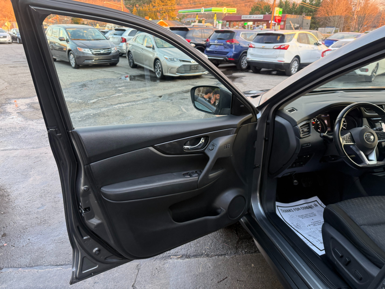 Nissan Rogue AWD SV 2018