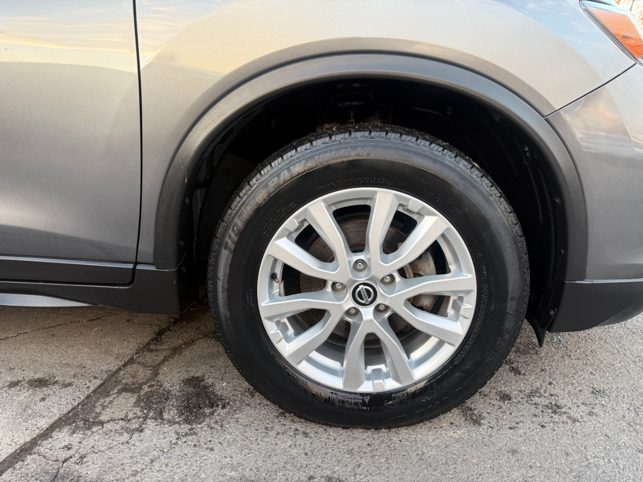 Nissan Rogue AWD SV 2018