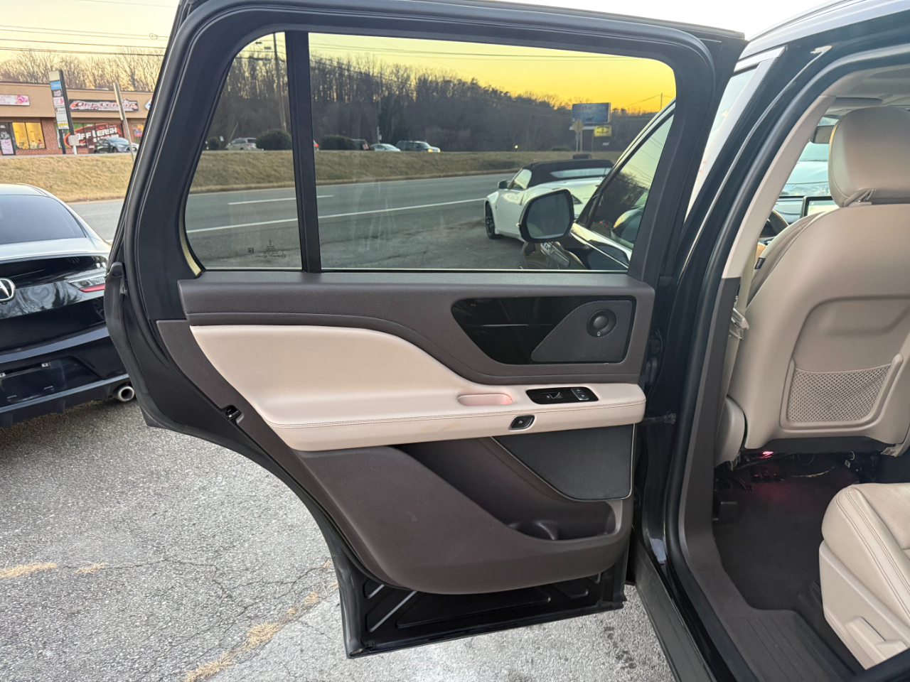 Lincoln Aviator Reserve AWD 2022