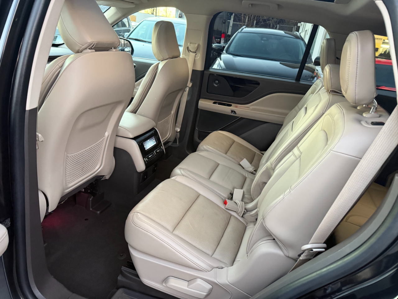 Lincoln Aviator Reserve AWD 2022