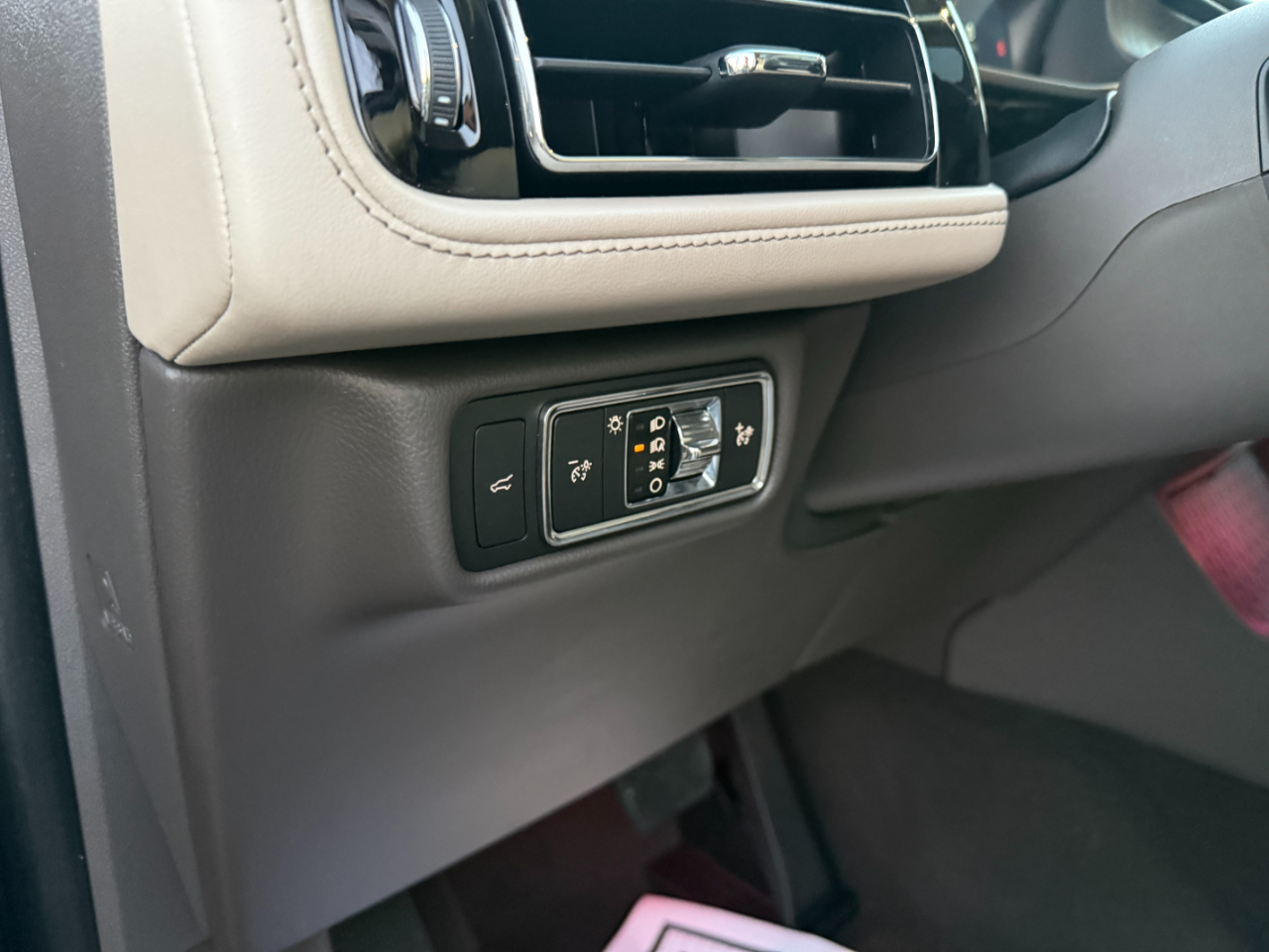 Lincoln Aviator Reserve AWD 2022