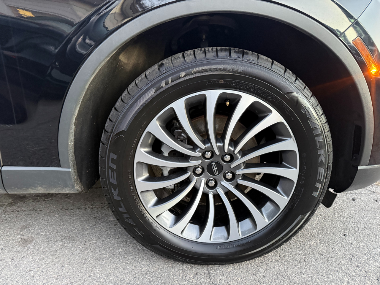 Lincoln Aviator Reserve AWD 2022