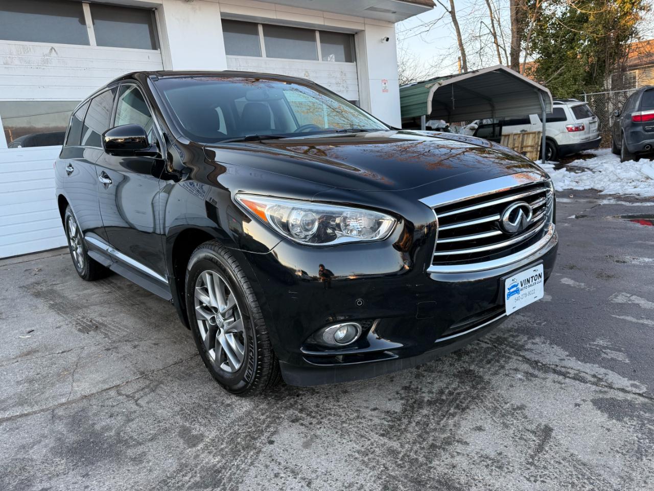 Infiniti JX35  2013