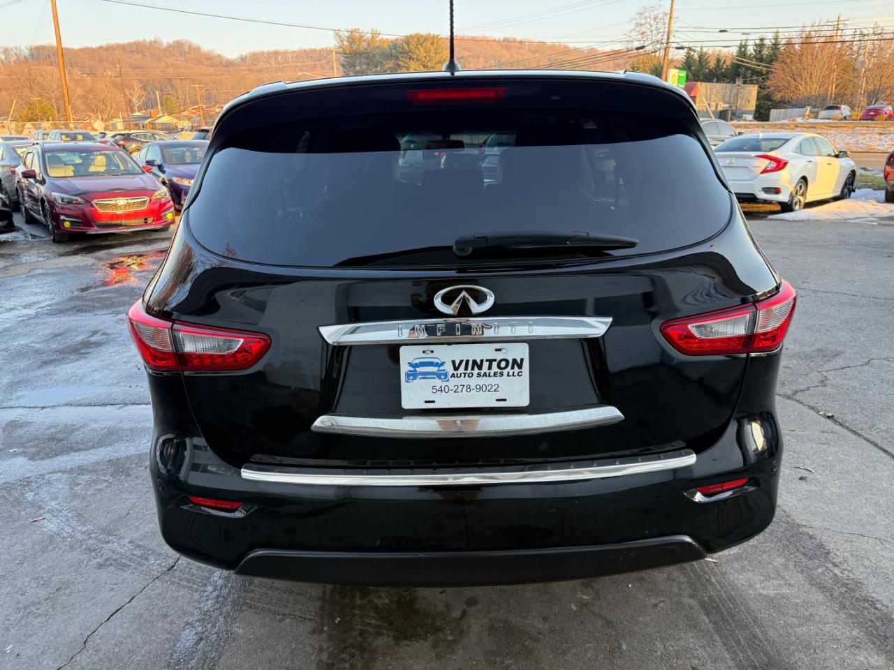 Infiniti JX35  2013