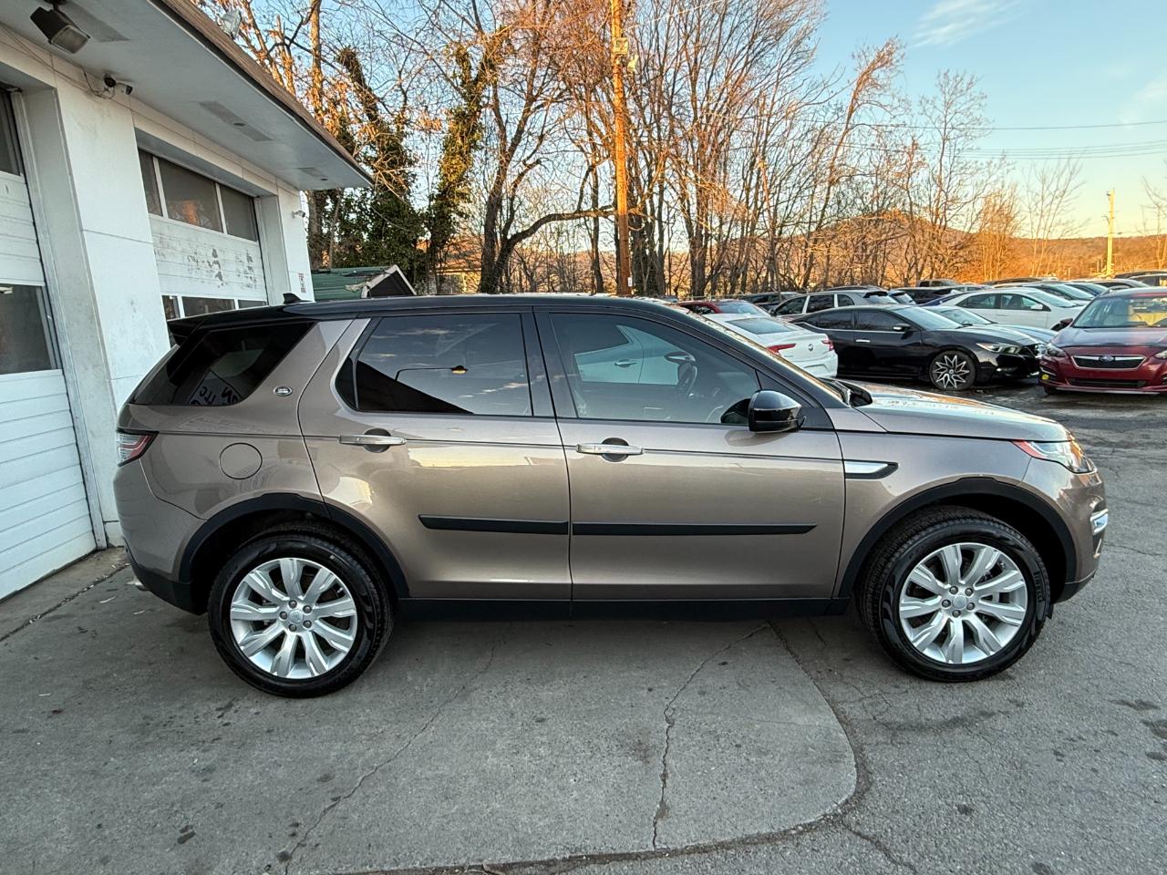 Land Rover Discovery Sport  2016
