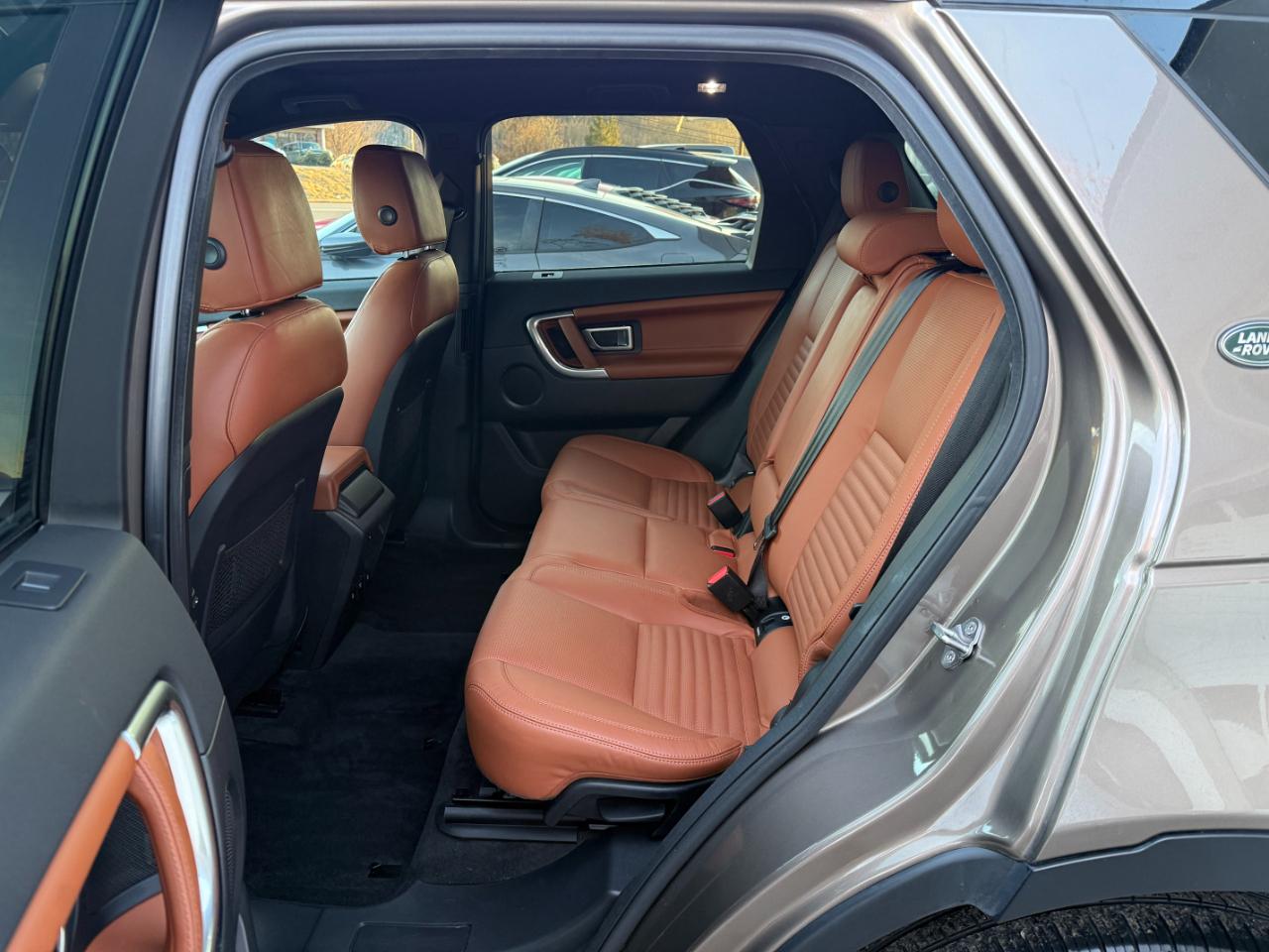 Land Rover Discovery Sport  2016