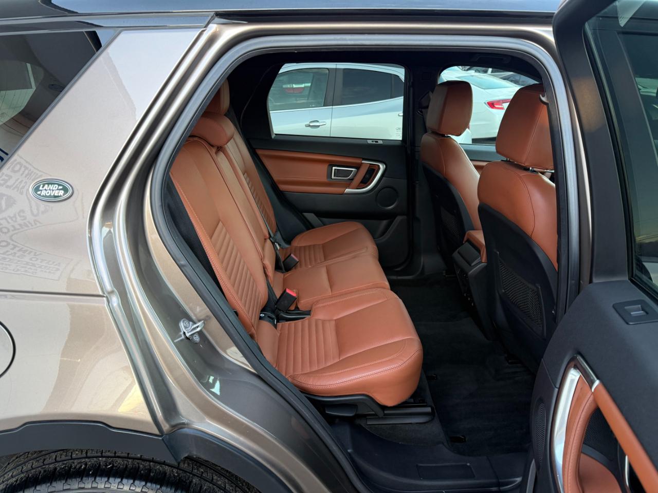 Land Rover Discovery Sport  2016