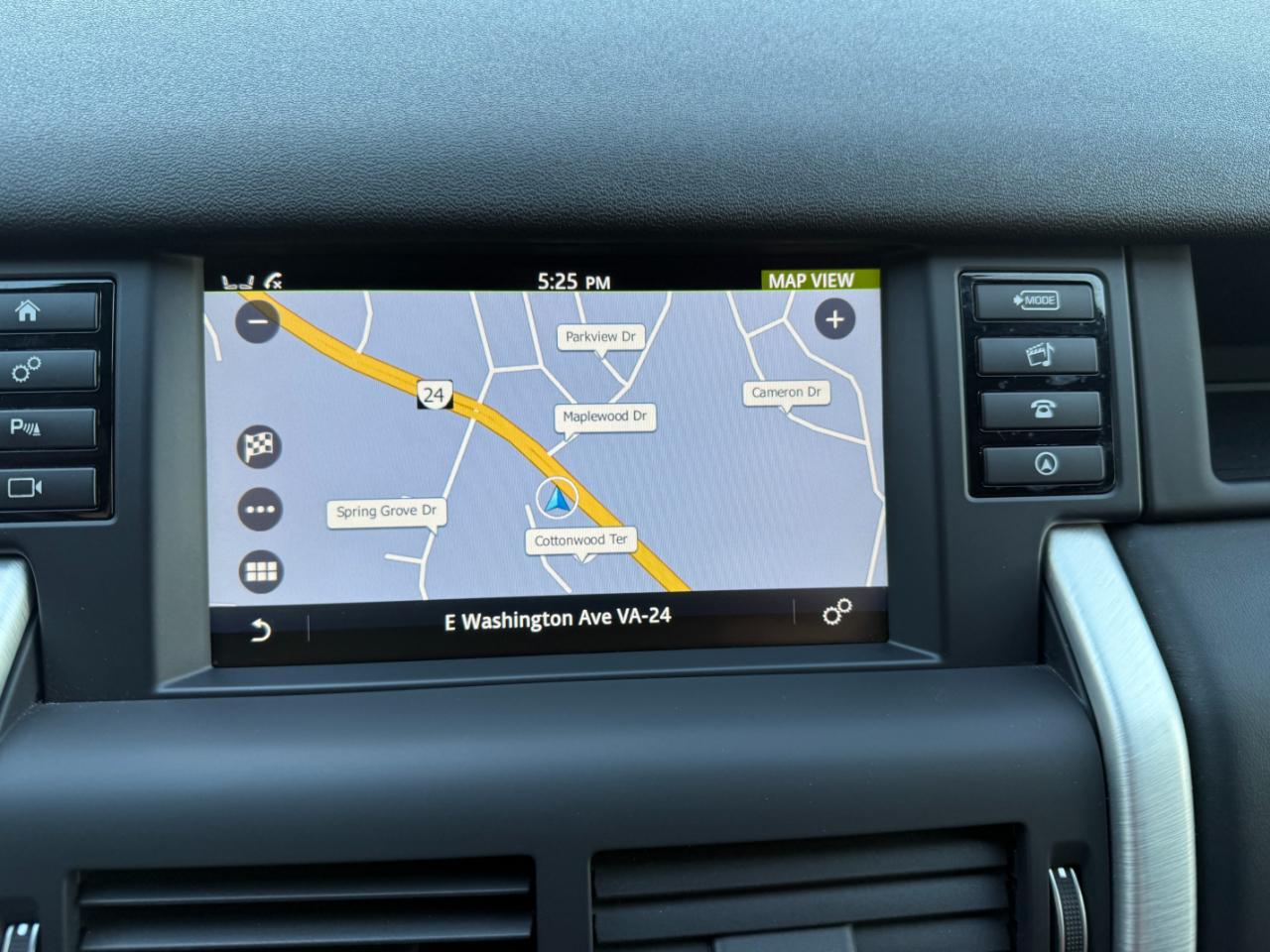 Land Rover Discovery Sport  2016