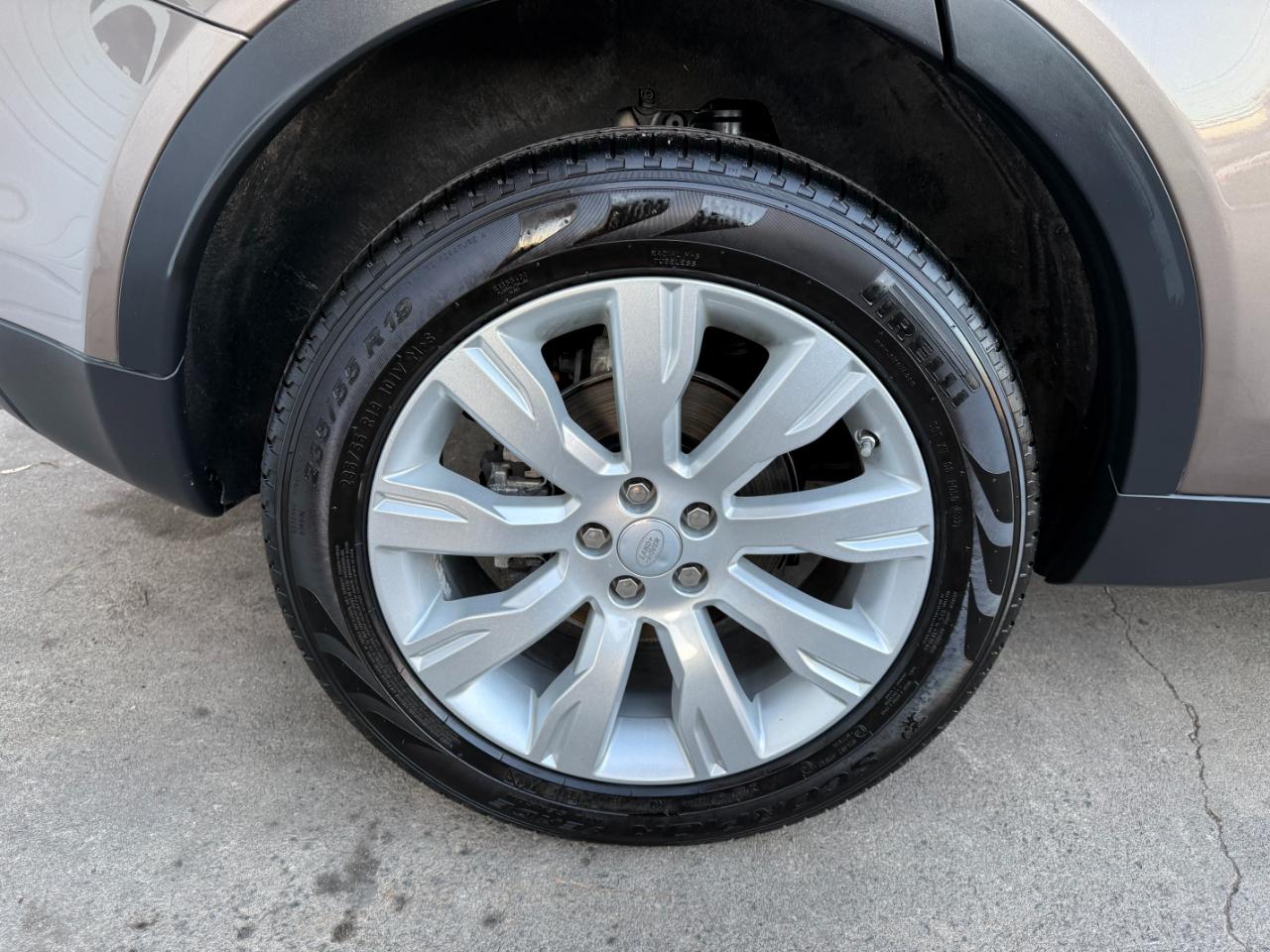 Land Rover Discovery Sport  2016