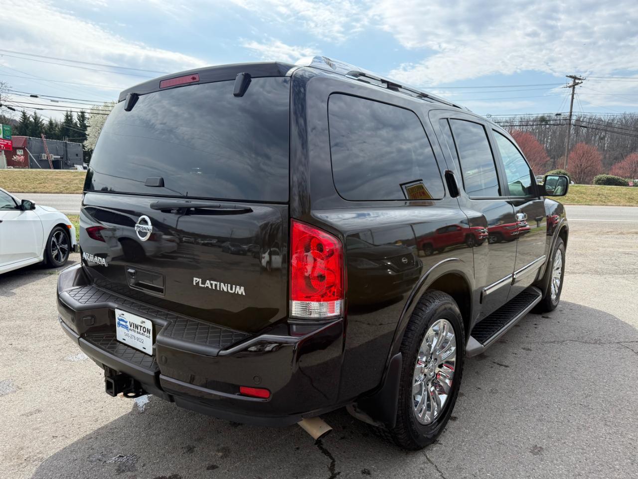 Nissan Armada  2015