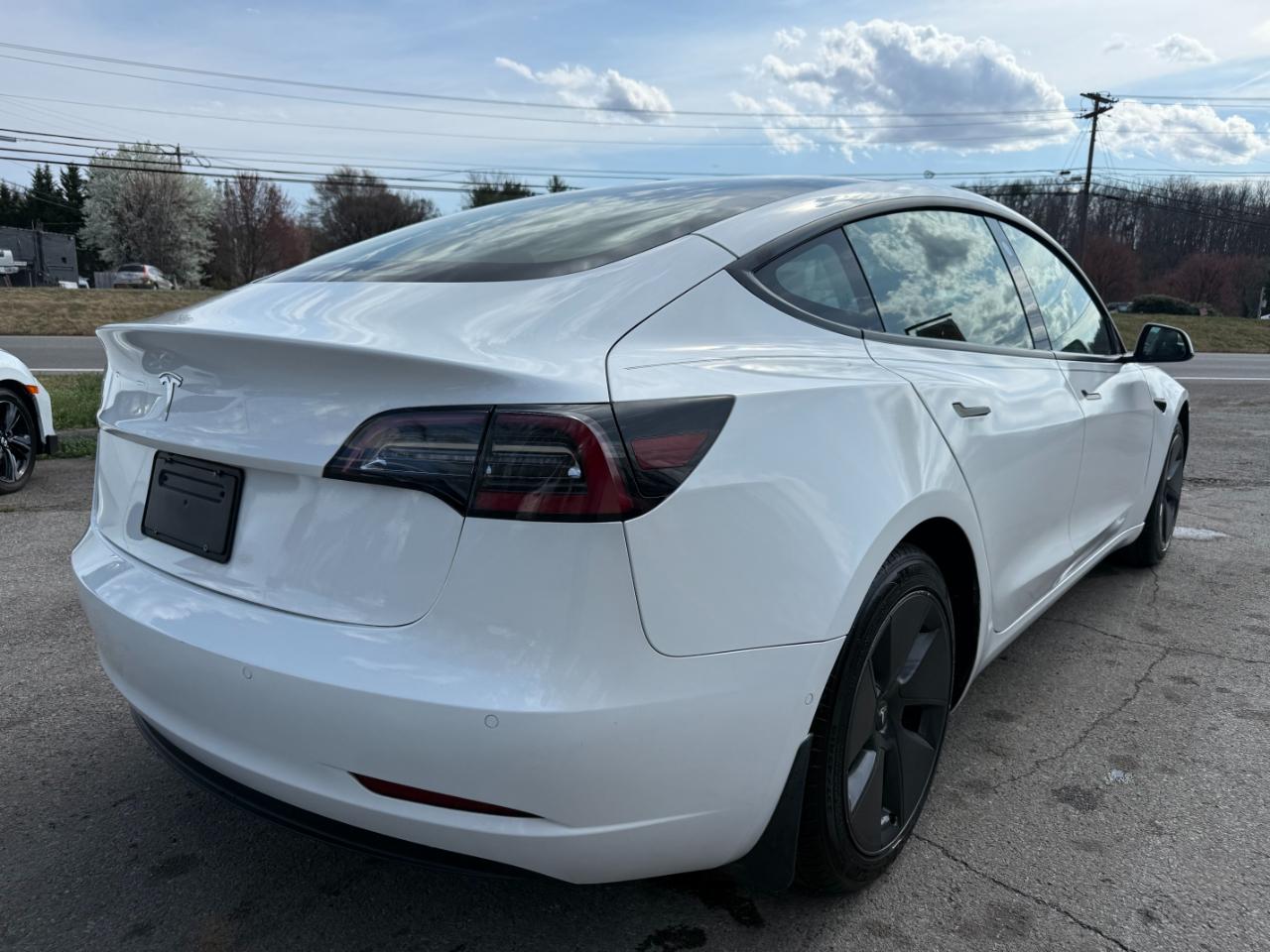 Tesla Model 3 Standard Range Plus RWD 2021