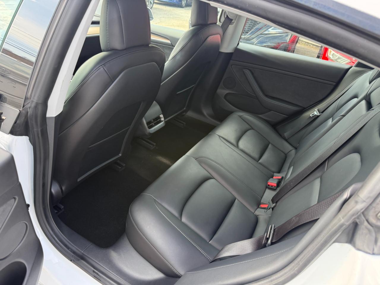 Tesla Model 3 Standard Range Plus RWD 2021