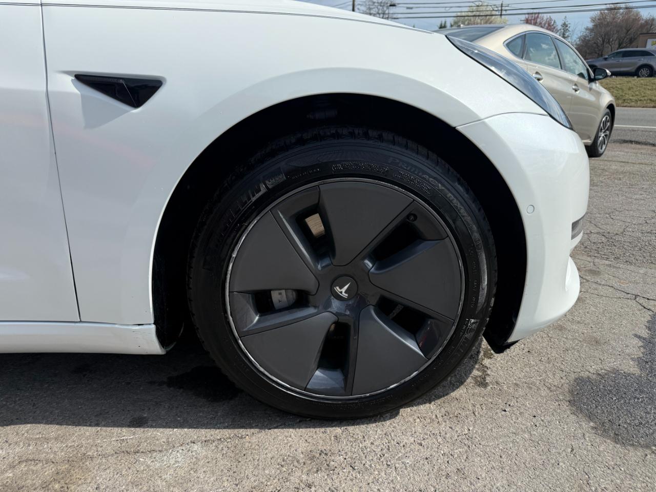 Tesla Model 3 Standard Range Plus RWD 2021