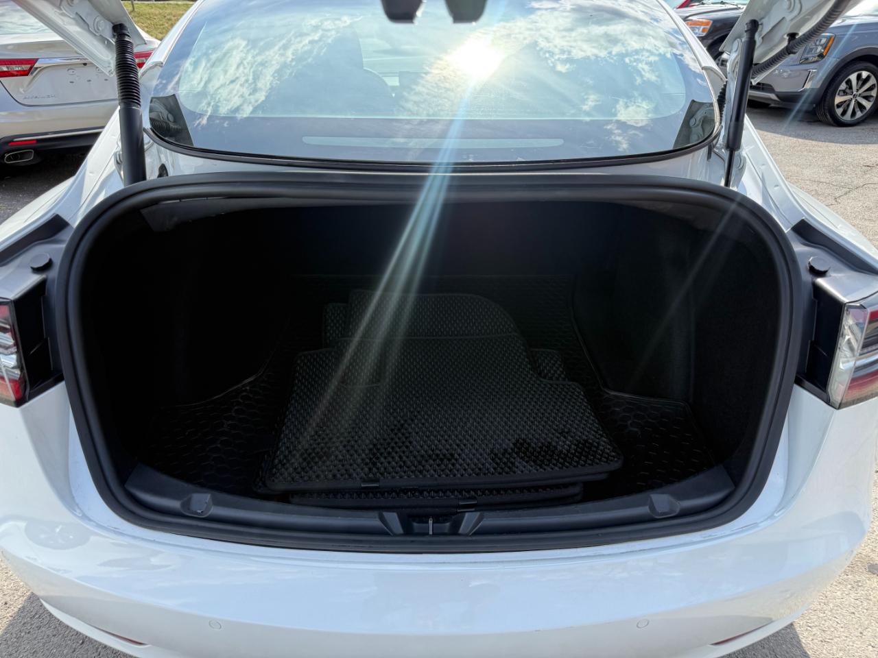 Tesla Model 3 Standard Range Plus RWD 2021