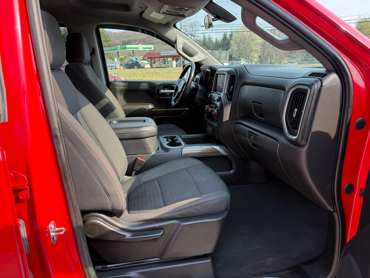 Chevrolet Silverado 1500 4WD Crew Cab 147" LT Trail Boss 2021