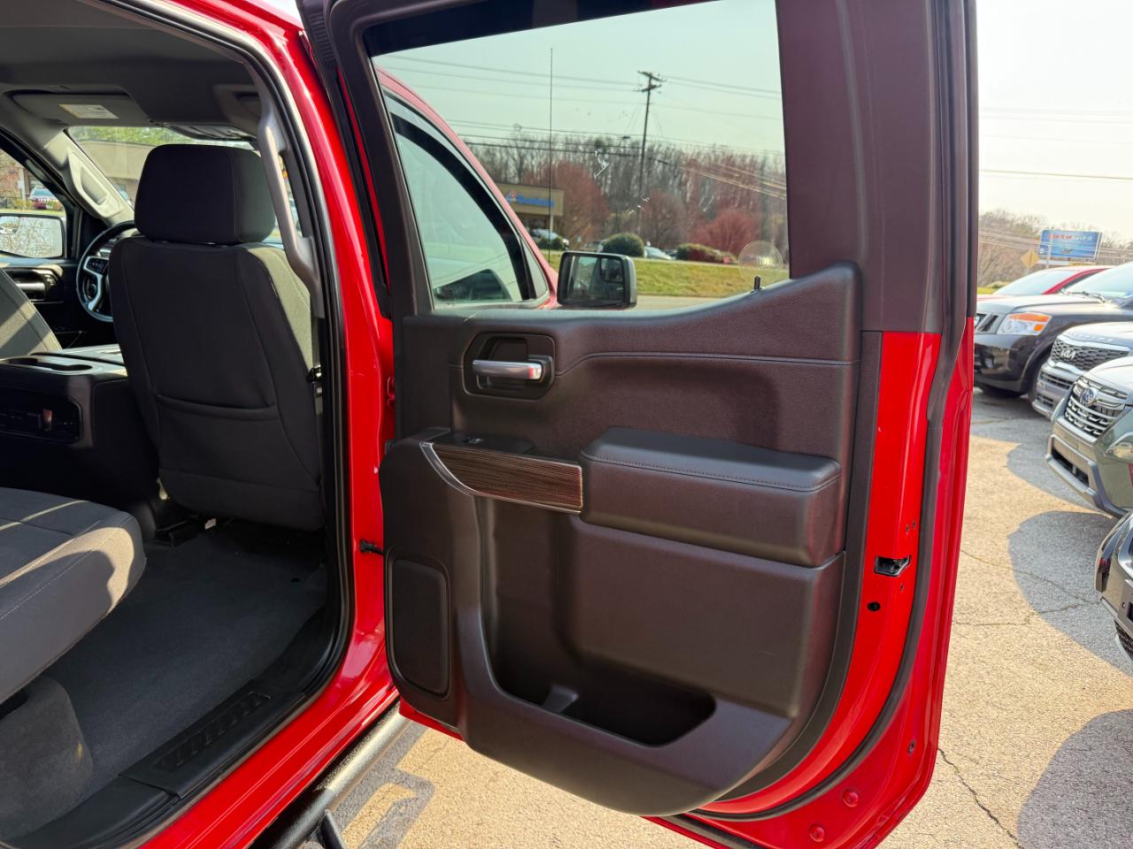 Chevrolet Silverado 1500 4WD Crew Cab 147" LT Trail Boss 2021