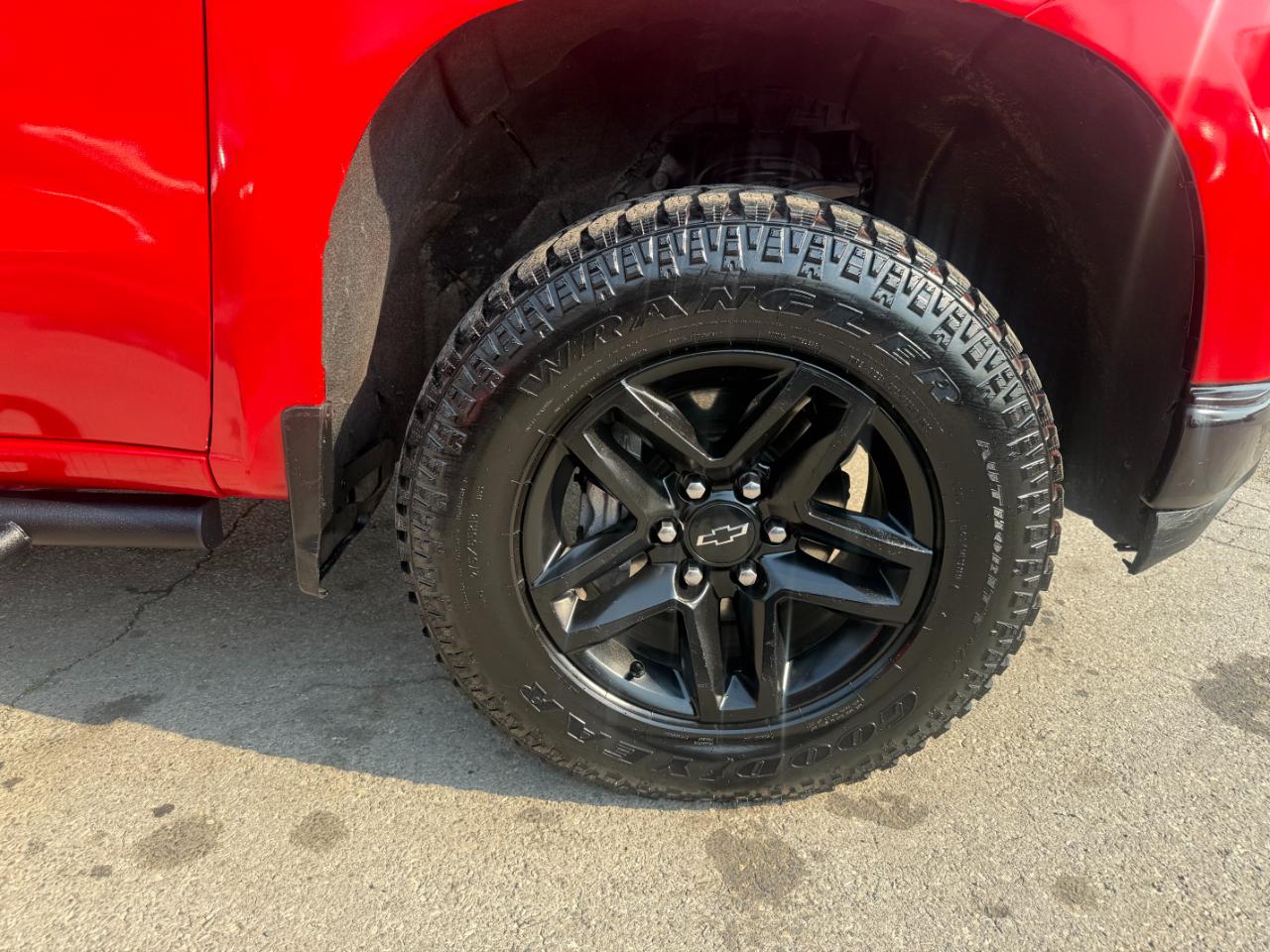 Chevrolet Silverado 1500 4WD Crew Cab 147" LT Trail Boss 2021