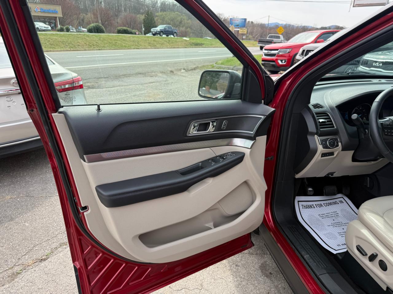 Ford Explorer XLT 4WD 2019