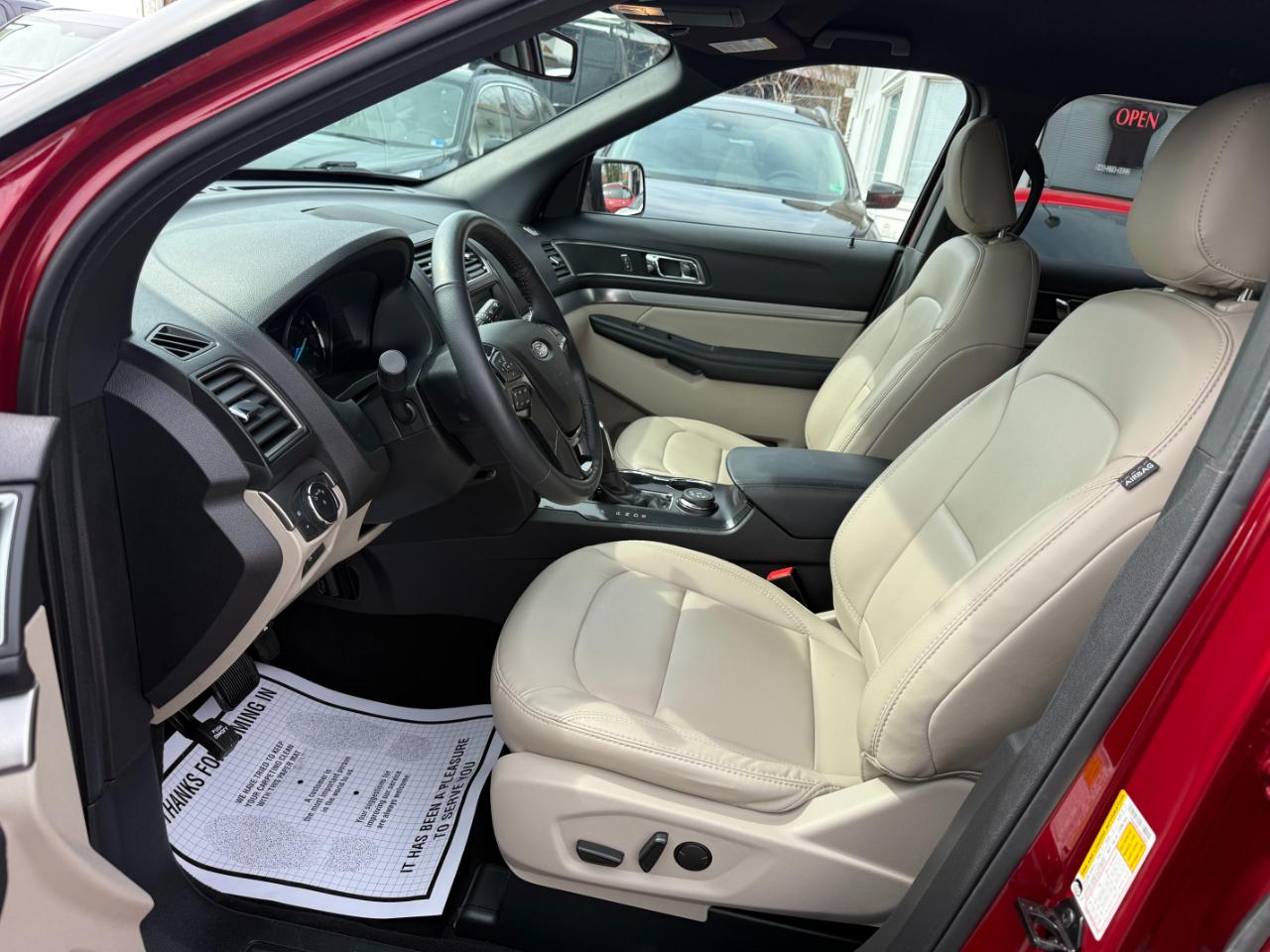 Ford Explorer XLT 4WD 2019