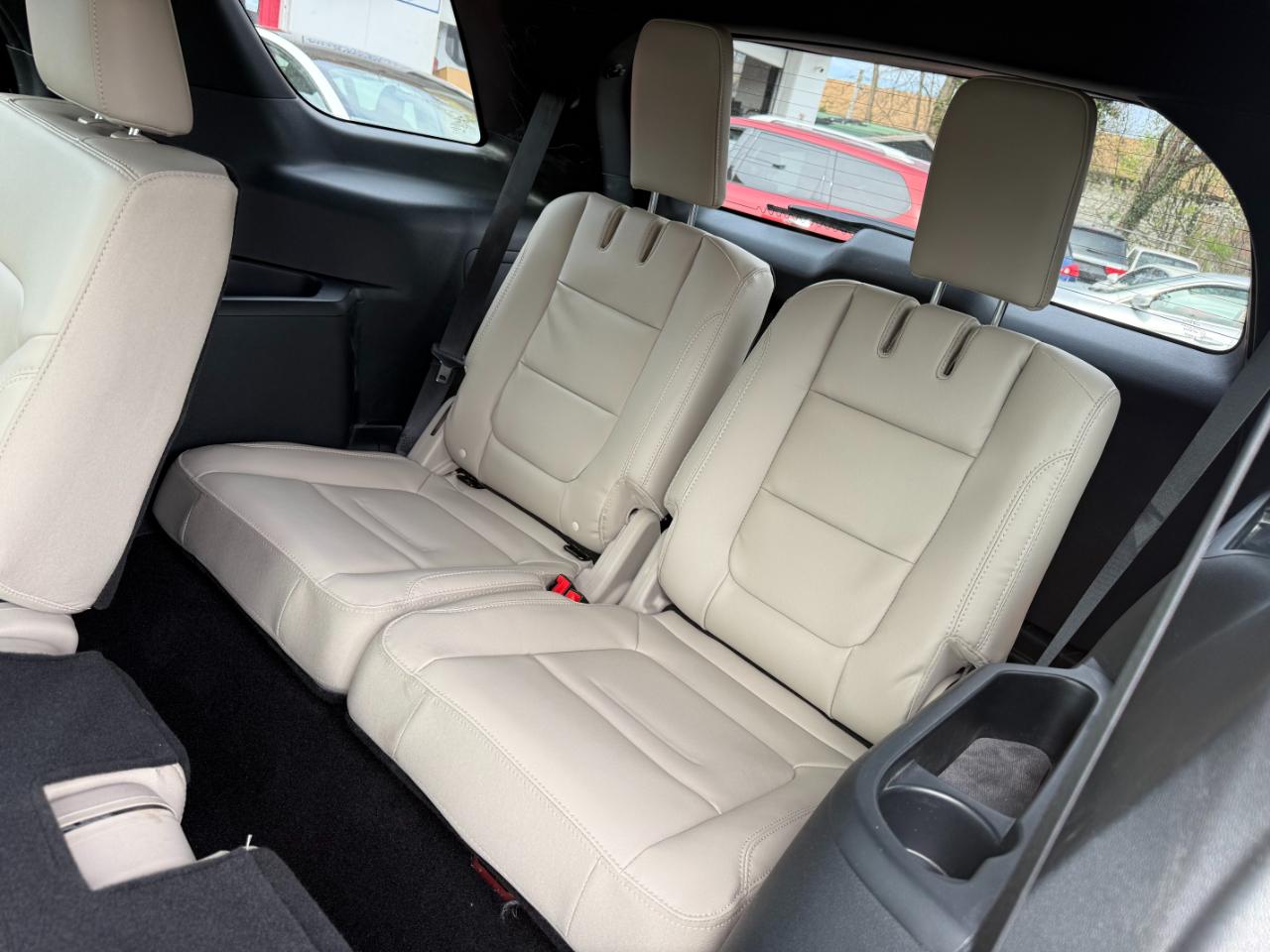 Ford Explorer XLT 4WD 2019