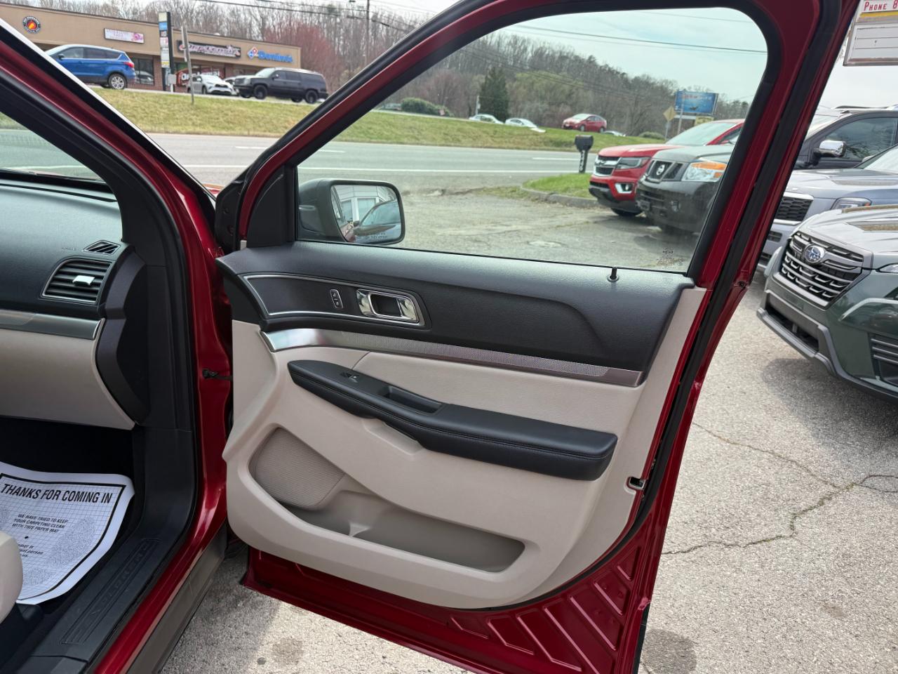 Ford Explorer XLT 4WD 2019