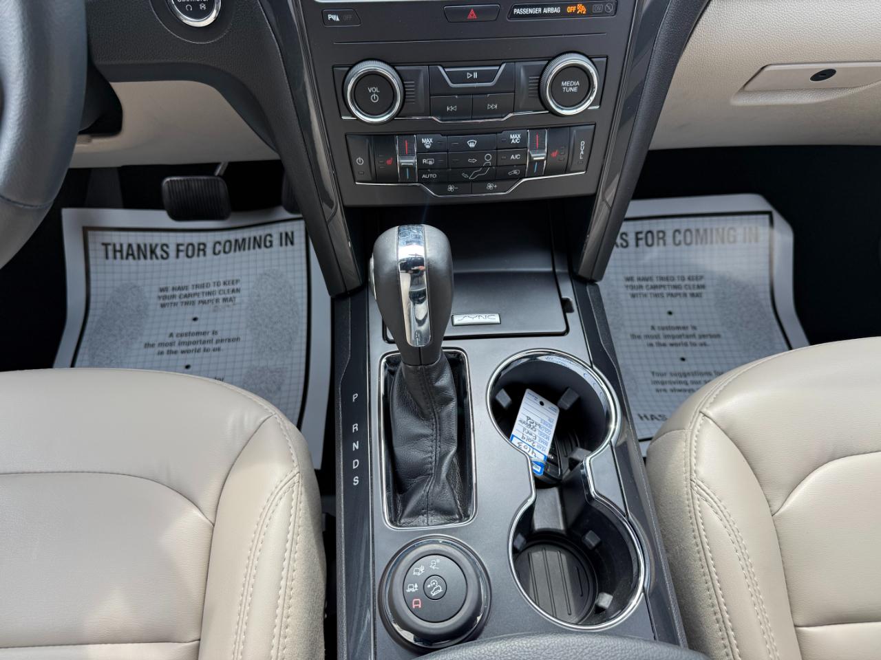 Ford Explorer XLT 4WD 2019