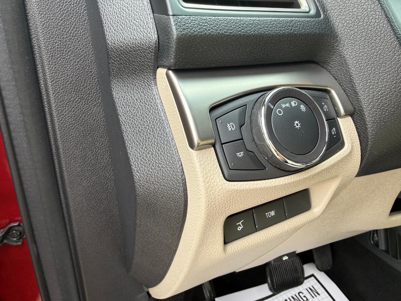 Ford Explorer XLT 4WD 2019