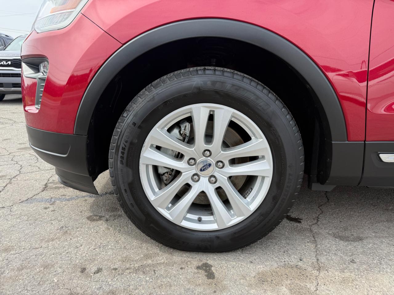 Ford Explorer XLT 4WD 2019