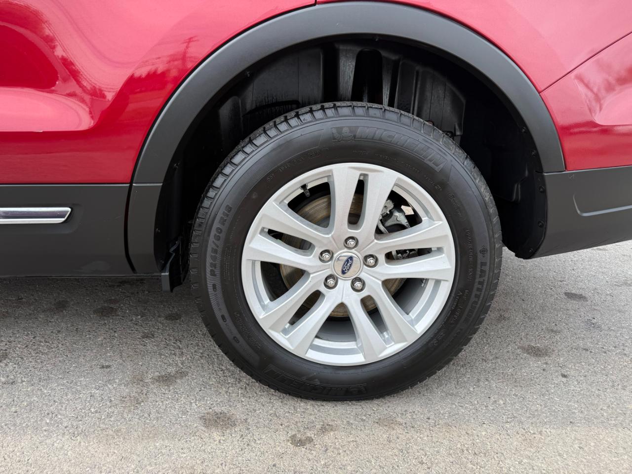 Ford Explorer XLT 4WD 2019