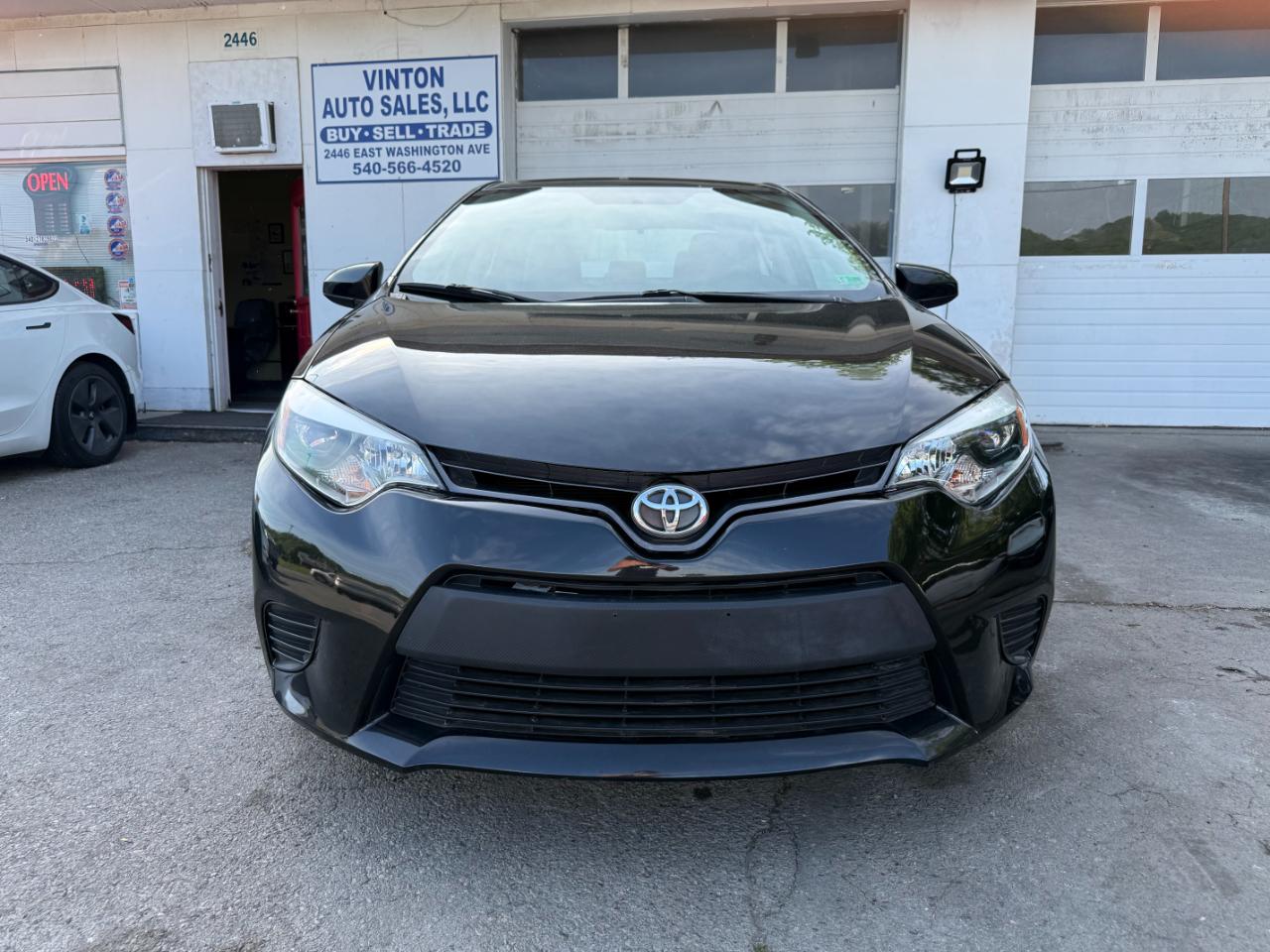 Toyota Corolla LE Premium 4D Sedan 2015
