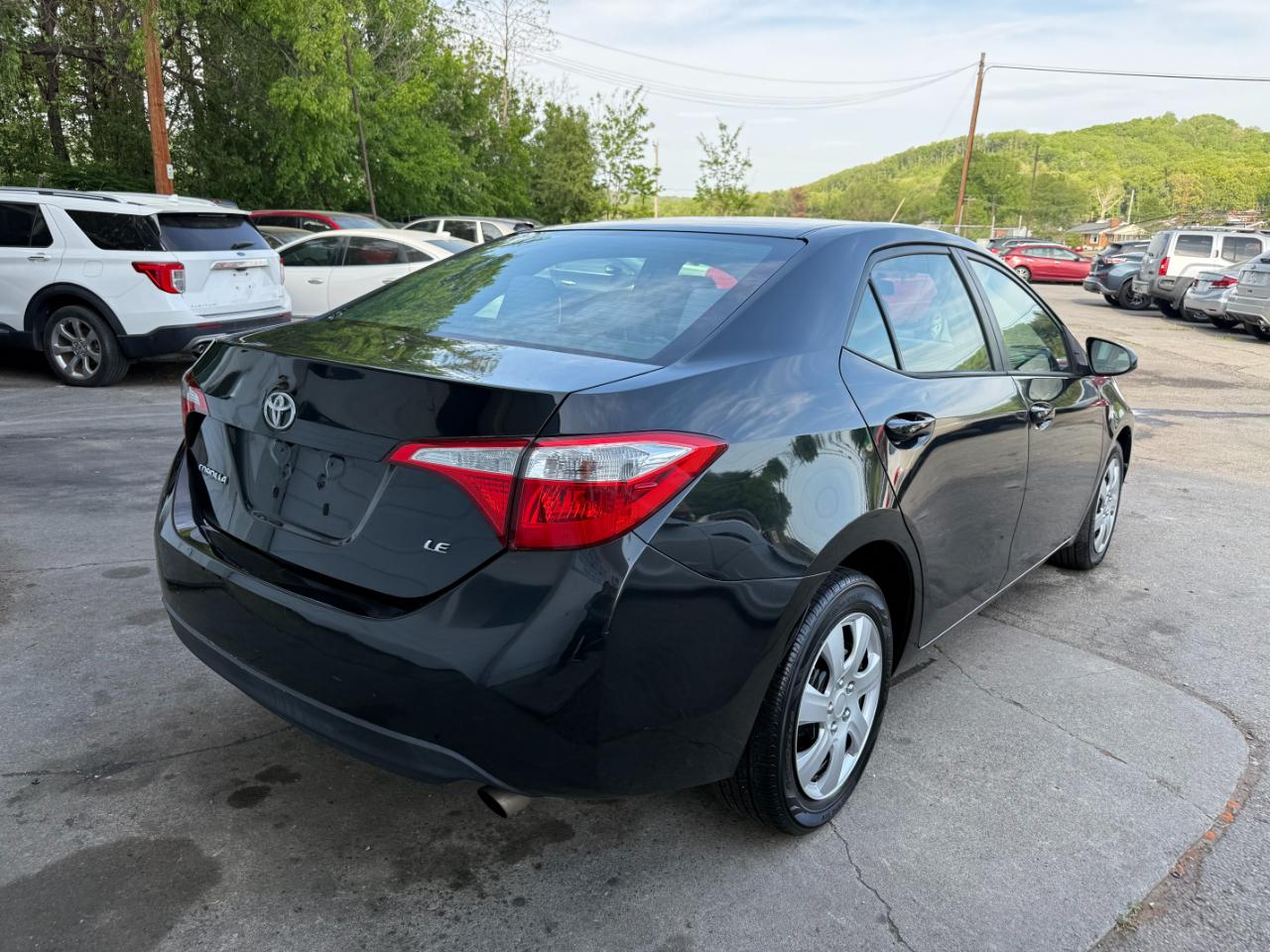 Toyota Corolla LE Premium 4D Sedan 2015