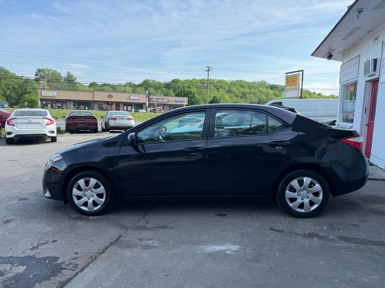 Toyota Corolla LE Premium 4D Sedan 2015
